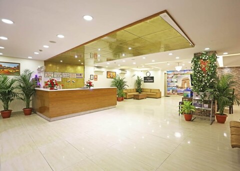 호텔 드캐피톨 - 델리 공항