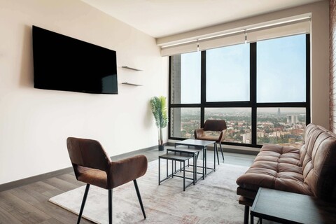 폴랑코에 위치한 1 베드룸 콘도, 수영장, 코워킹, 도시 전망