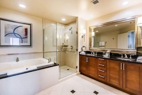 MGM 10719 시그니처 스트립 뷰 스튜디오