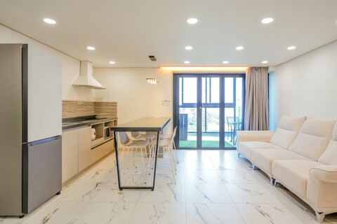 포항 자쿠지 스테이타크