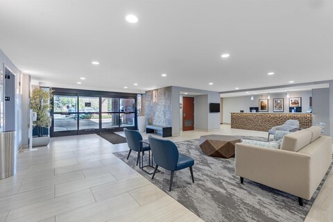 베스트 웨스턴 플러스 프레스노 에어포트 호텔