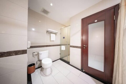 Jingyi guoji Hotel（Guangzhou Huadu Sunac Cultural Tourism Store）