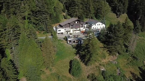 발트호텔 플레츠호른 - 사스 페의 파노라마 리트리트