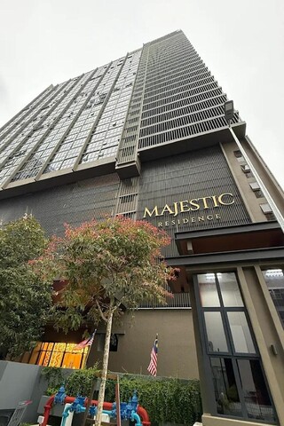 마제스틱 레지던스 KLCC 바이 럭스