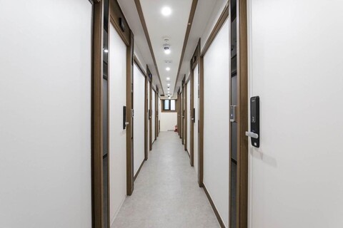 영등포구청역 달 모텔