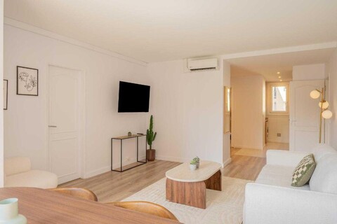 Charming apartment - 2BDR/6P - Saint Tropez