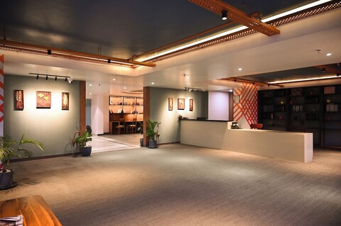 진저 자이푸르 아즈메르 로드