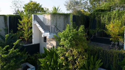 트리 오클락 풀 빌라, 푸켓