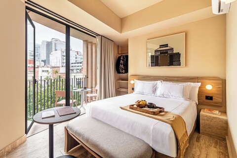 쿠쿤 에디션 마르셀라 후아레스 - 로마