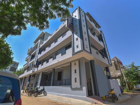 Hotel Shiv Kalpana, Pratap Nagar