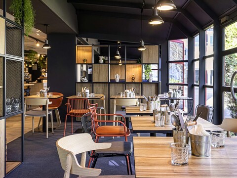 이비스 낭테르 라 데팡스