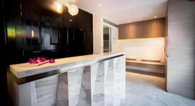 캡슐@하이브 부기스