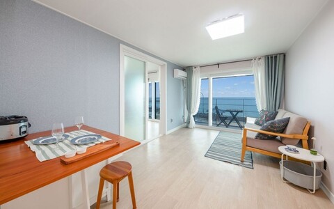 영덕 삼사리아침펜션