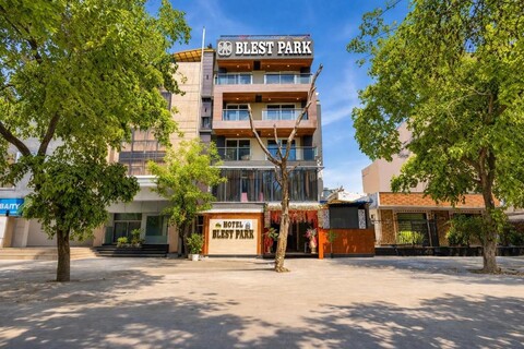 Hotel Royal Galaxy Blest Park