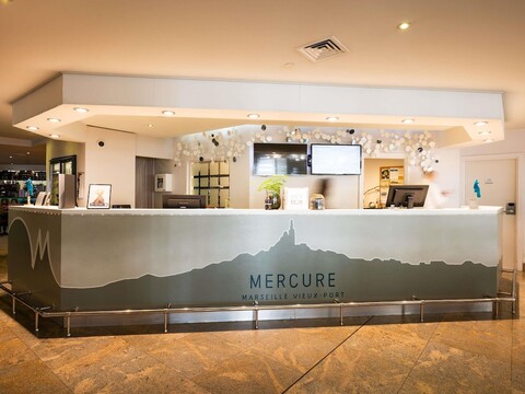 머큐어 마르세유 상트르 비유 포르