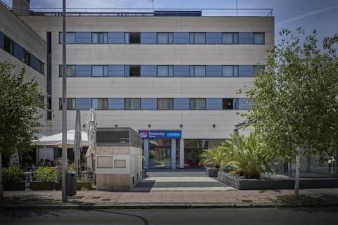 트래블로지 마드리드 토레라구나