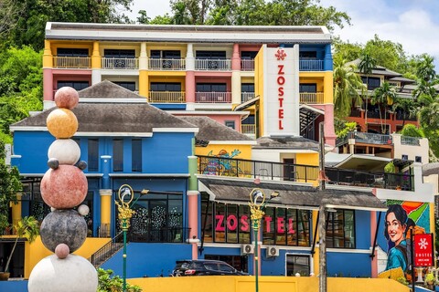 조스텔 푸켓 (빠통 비치)