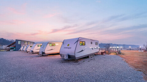강화도 낙조힐링카라반캠핑장
