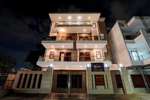 Restin Hotel - Golf Course Road & Cyber City
