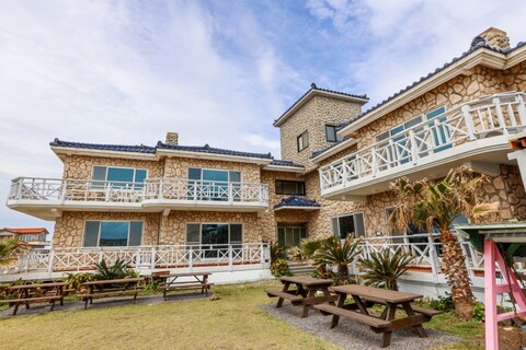 제주 우도그린휴양펜션