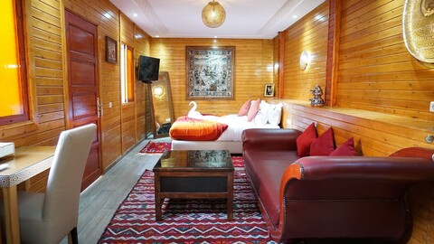 리아드 칼레 폴리스