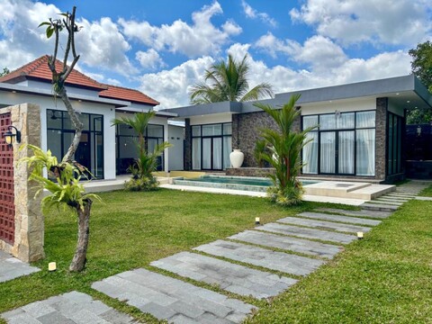 우붓의 빌라 (m², 침실 2개, 프라이빗 욕실 2개)