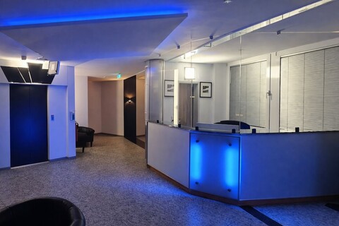 체크-인 호텔, 오펜바흐