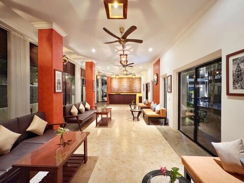 에메랄드 앙코르 시엠립