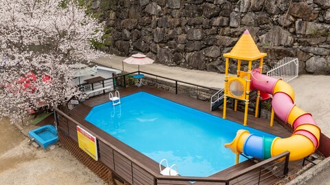 가평 리스테이펜션