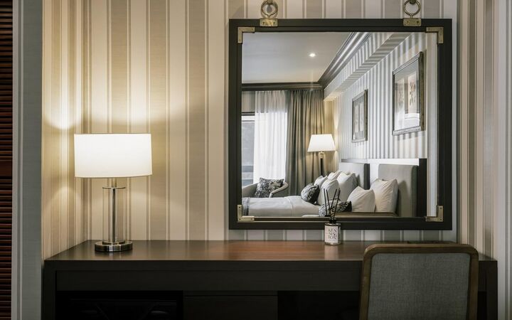 room detail thumbnail 1