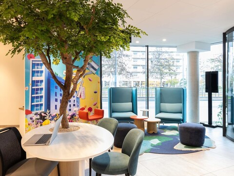 이비스 스타일스 베존스 파리 라 드펜스 (2024년 3월 오픈 예정)