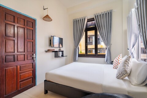 와이즈 라 하우스