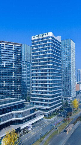 Even Chengdu Phoenix Mountain by IHG
