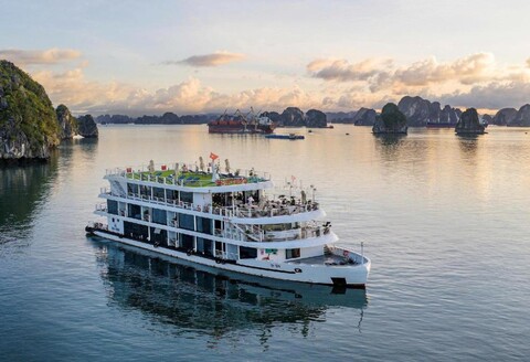 Mystique Halong Cruise 