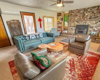 Lucky Seven Shared Kitchen, Sleeps 4 Mokee Motel