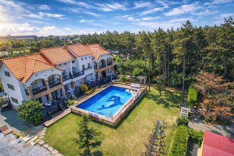 태안 빨간풍선펜션