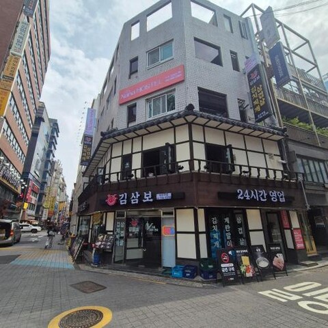 Nana HOSTEL jonggak