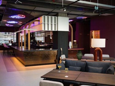 You Hotel Budapest - Handwritten Collection