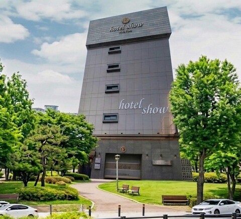 대구 비산동 숙소 호텔 쇼 서대구역점