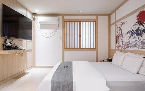 만월 호텔 대흥점