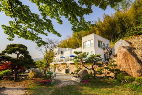 하동 물꽃정원펜션