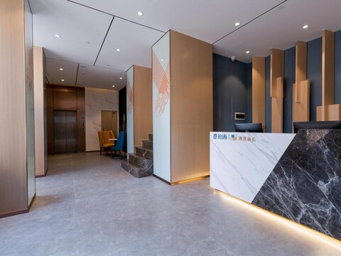 Z맥스 호텔 선전 롄화춘 메트로 스테이션