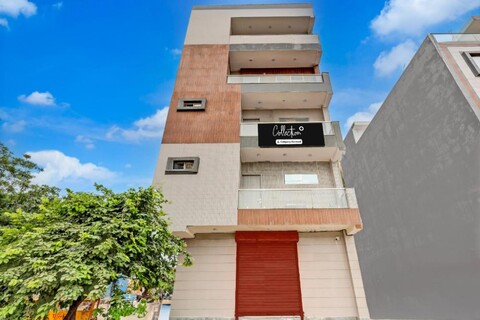 Super Collection O Rohini Sector 21 Formerly Shelter Inn
