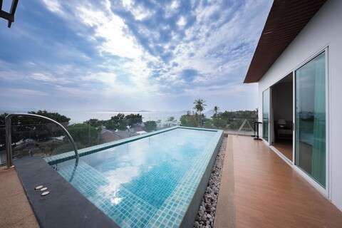 럭셔리 레지던스 클롱 무앙 비치 크라비