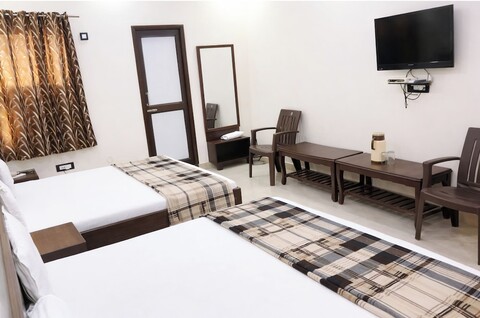 호텔 GS 파라다이스 암리차르