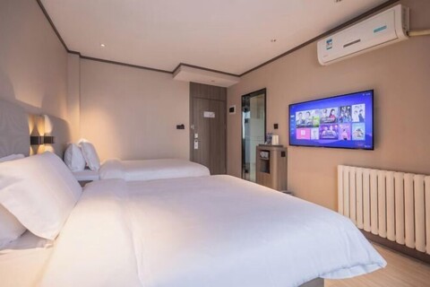 HanTing Hotel (Tianjin Nankai Erwei Road Metro Station)