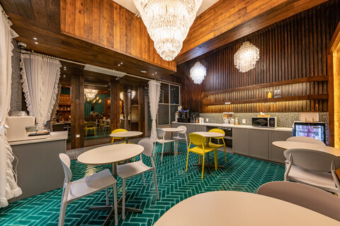 대구 2월호텔(성서점)