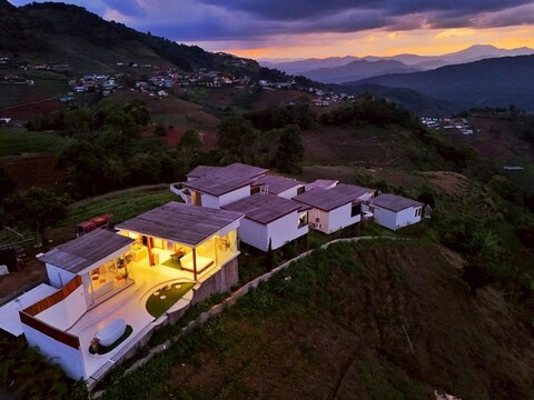 라이 도이 창 몬참