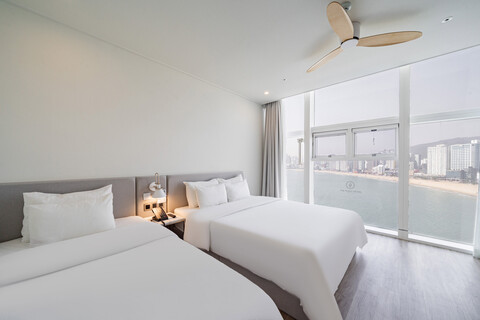 부산 광안리 오션 더 포인트 호텔