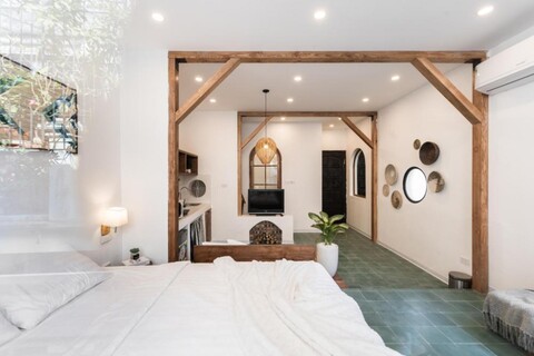 HK Residence Old Town House